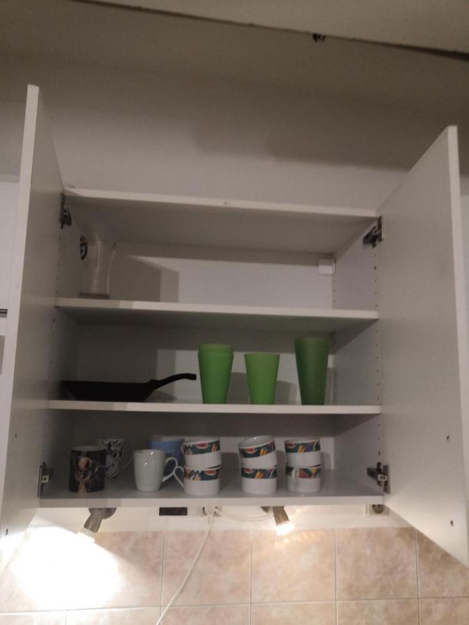 פראג Economy Flat 18 Minutes From Vaclavske Namesti מראה חיצוני תמונה